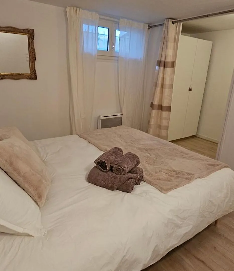 Apartment Duplex Climatise 100M2, Jardin, Garage Individuel Clos Antibes France